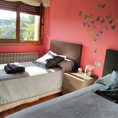 Doble En Chalet Con Piscina Homestay *