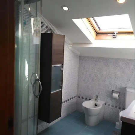 Doble En Chalet Con Piscina Pontevedra